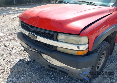 2002 Chevrolet Silverado 2500Hd from USA, damaged, VIN 1GCHC24U72E138773